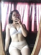 Amateur Asian babe's nudes