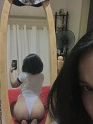 Amateur Asian babe's nudes