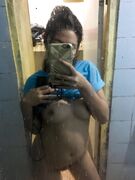 Homemade naked selfshots of Asian amateur girl