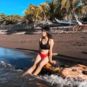 Asian amateur chick's exposed nudes