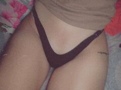 Sexy Asian chick licks her purple dildo