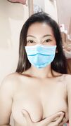 Sexy Asian amateur teen's naked photos