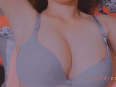 Sexy Asian amateur teen's naked photos