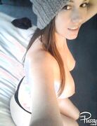 Self shots of naked amateur chicks