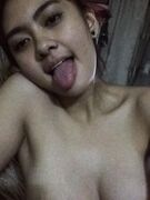 Nude selfies of a chubby Asian chick