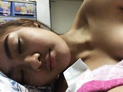 Nude selfies of a chubby Asian chick