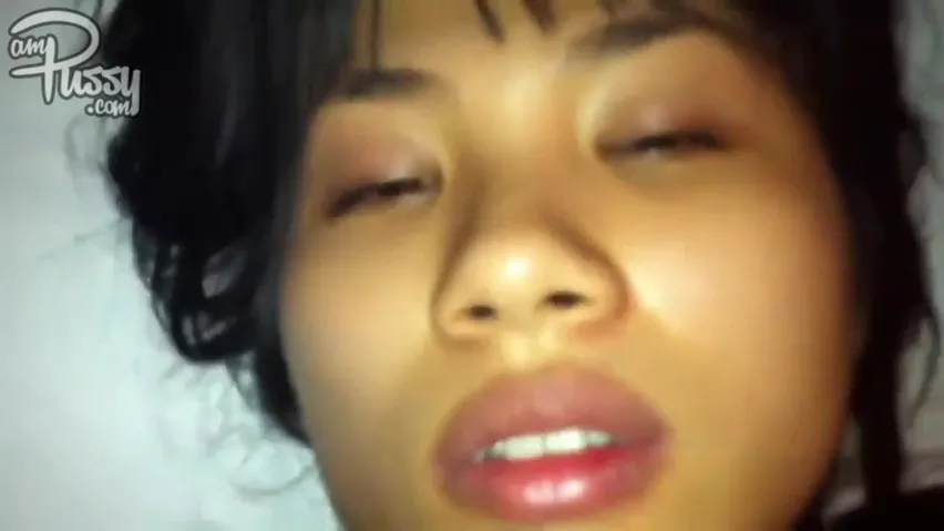 Asian Girlfriend Pussy Close Up - Beautiful young Asian girlfriend sucks dick and gets her hairy pussy fucked  @ amPussy