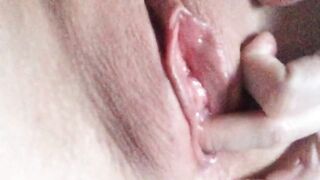 Wet Asian masturbation close-up